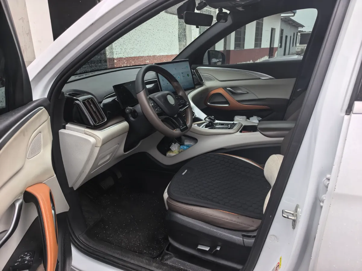 2022 Ruichi Auto EC35 BEV 82HP BEV 36.288KWH,autocango,china used car exporter,china ev exporter,chinese used car exporter,chinese used ev exporter