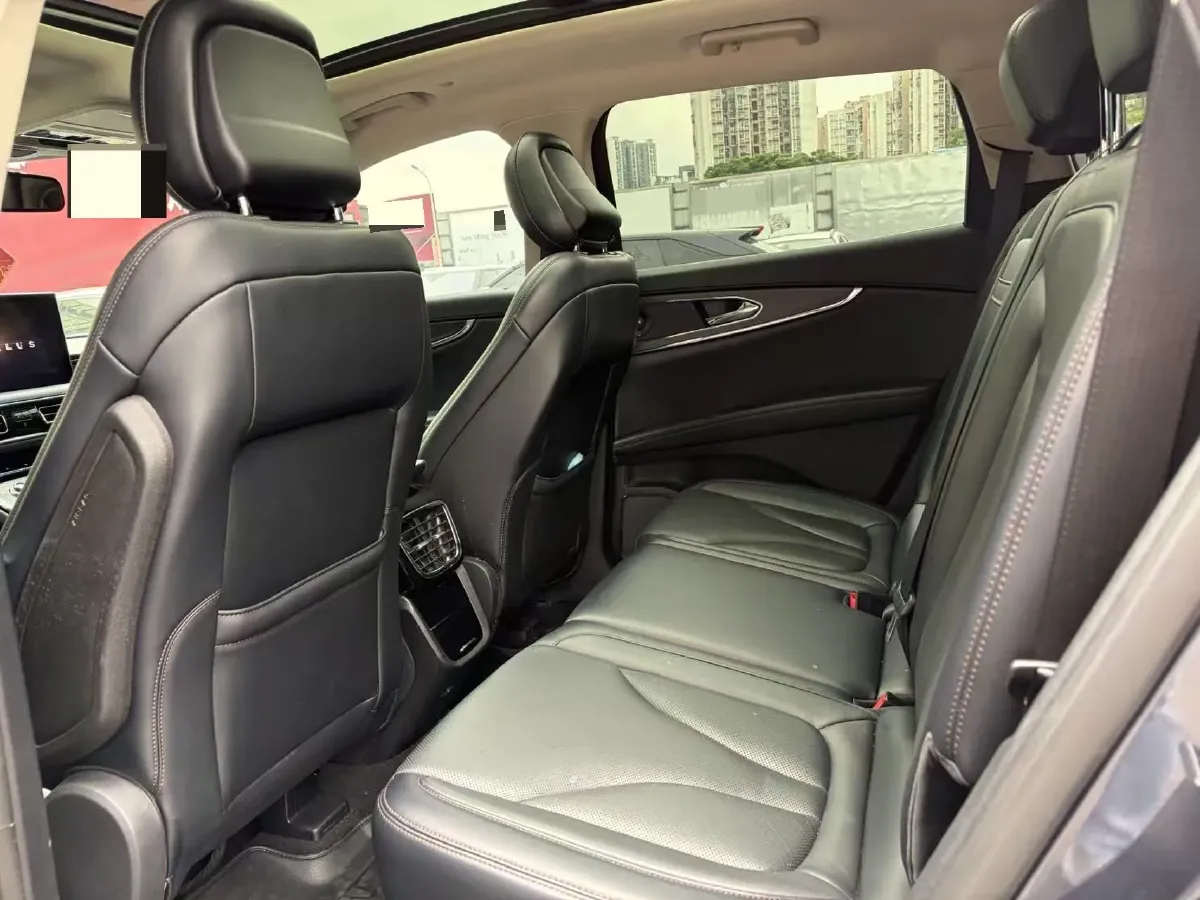 2021 Lincoln Nautilus 2.0T 245HP L4 8AT,autocango,china used car exporter,china ev exporter,chinese used car exporter,chinese used ev exporter