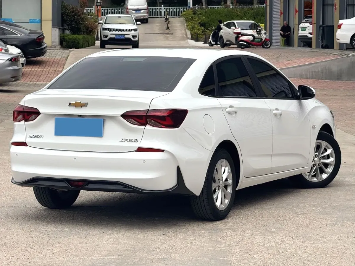 2023 Chevrolet Monza 1.5L 113HP L4 6DCT,autocango,china used car exporter,china ev exporter,chinese used car exporter,chinese used ev exporter