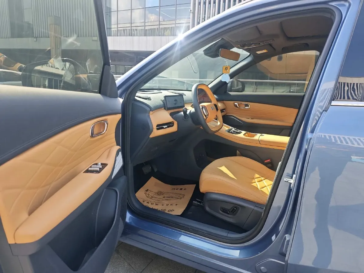 2025 BYD Sea Lion 05 DM-i 1.5L 101HP L4 E-CVT PHEV 18.3KWH,autocango,china used car exporter,china ev exporter,chinese used car exporter,chinese used ev exporter