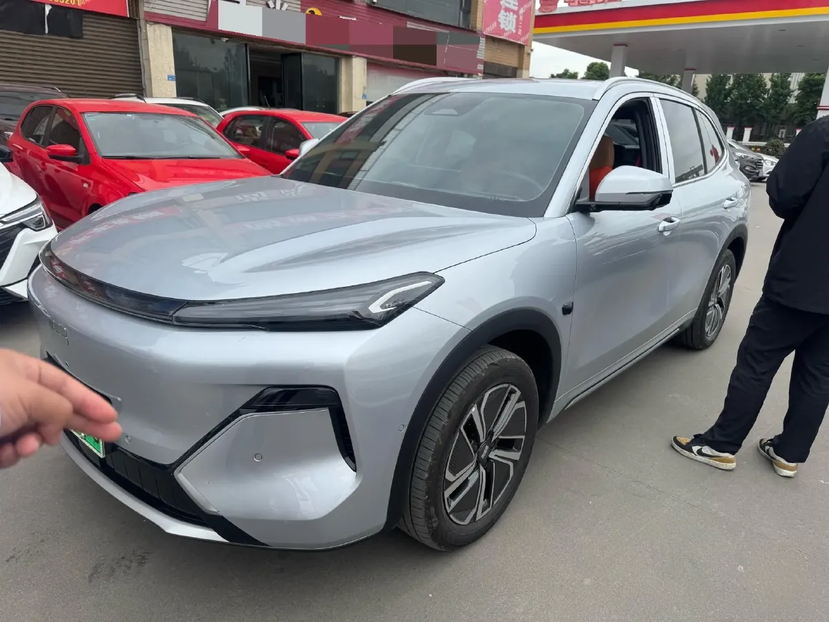 2026 Geely Galaxy Starship 7 1.5L 112HP L4 1DHT PHEV,autocango,china used car exporter,china ev exporter,chinese used car exporter,chinese used ev exporter