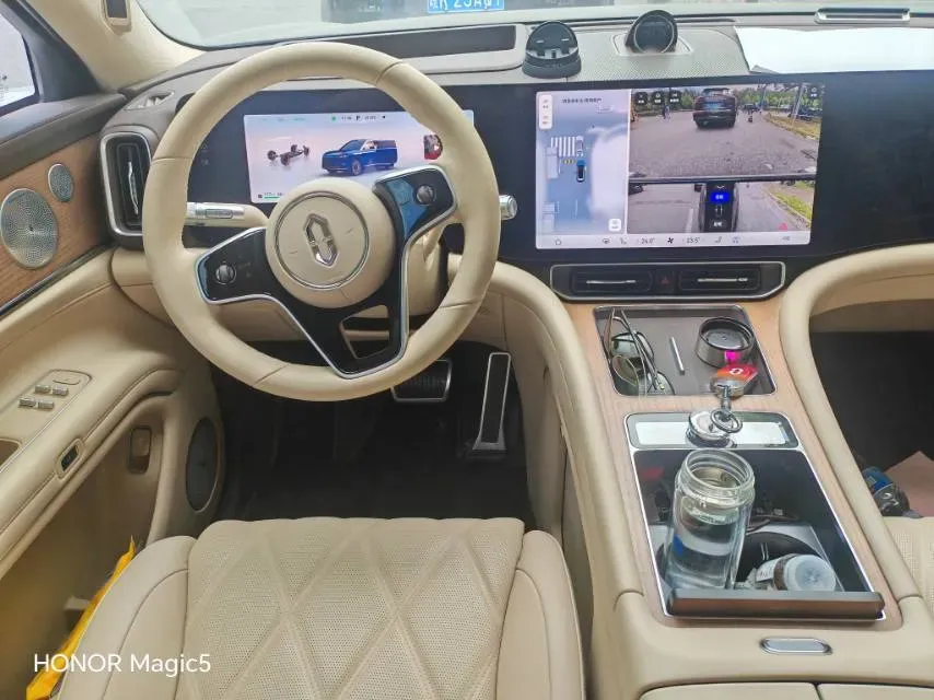 2025 AITO AITO M9 REEV 160HP REEV 52KWH,autocango,china used car exporter,china ev exporter,chinese used car exporter,chinese used ev exporter