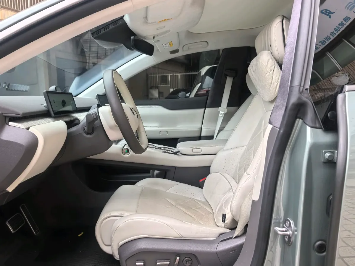 2021 Volkswagen ID.6 Crozz BEV 84.8KWH,autocango,china used car exporter,china ev exporter,chinese used car exporter,chinese used ev exporter