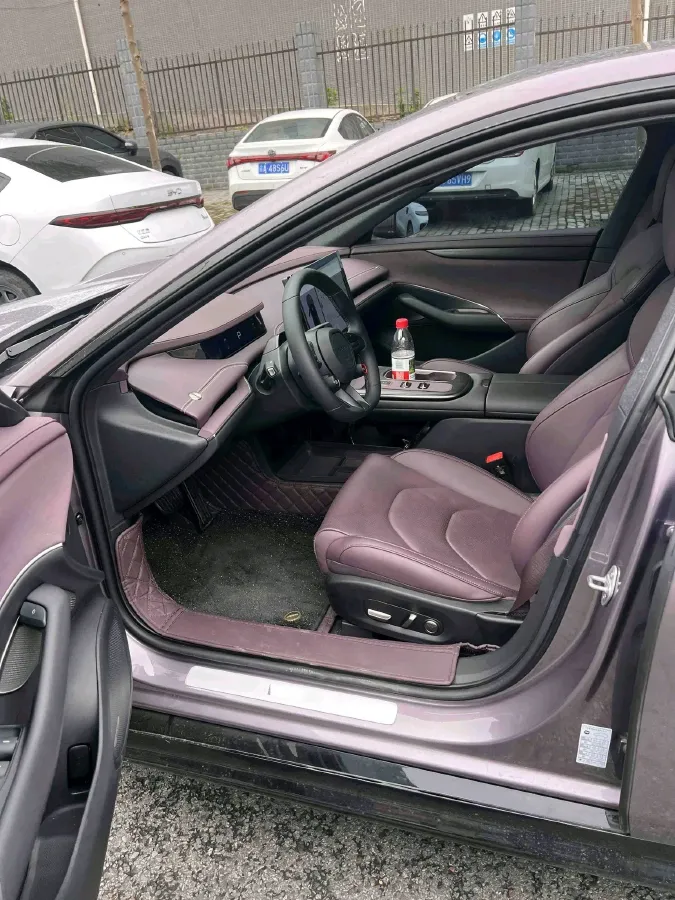 2024 MI SU7 BEV 73.6KWH,autocango,china used car exporter,china ev exporter,chinese used car exporter,chinese used ev exporter