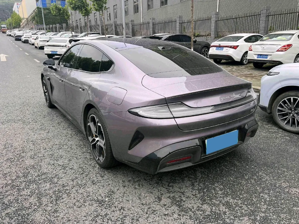 2024 MI SU7 BEV 73.6KWH,autocango,china used car exporter,china ev exporter,chinese used car exporter,chinese used ev exporter