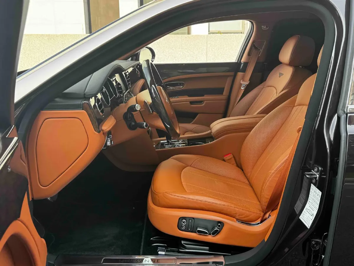 2017 Bentley Mulsanne 6.8T 513HP V8 8AT,autocango,china used car exporter,china ev exporter,chinese used car exporter,chinese used ev exporter