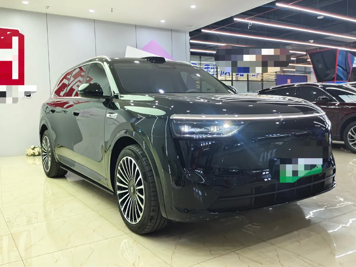 2025 AITO AITO M8 REEV 160HP REEV 37KWH,autocango,china used car exporter,china ev exporter,chinese used car exporter,chinese used ev exporter
