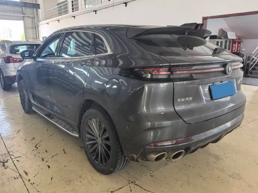 2021 ChangAn UNI-K 2.0T 233HP L4 8AT,autocango,china used car exporter,china ev exporter,chinese used car exporter,chinese used ev exporter