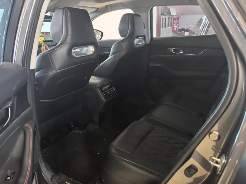 2021 ChangAn UNI-K 2.0T 233HP L4 8AT,autocango,china used car exporter,china ev exporter,chinese used car exporter,chinese used ev exporter