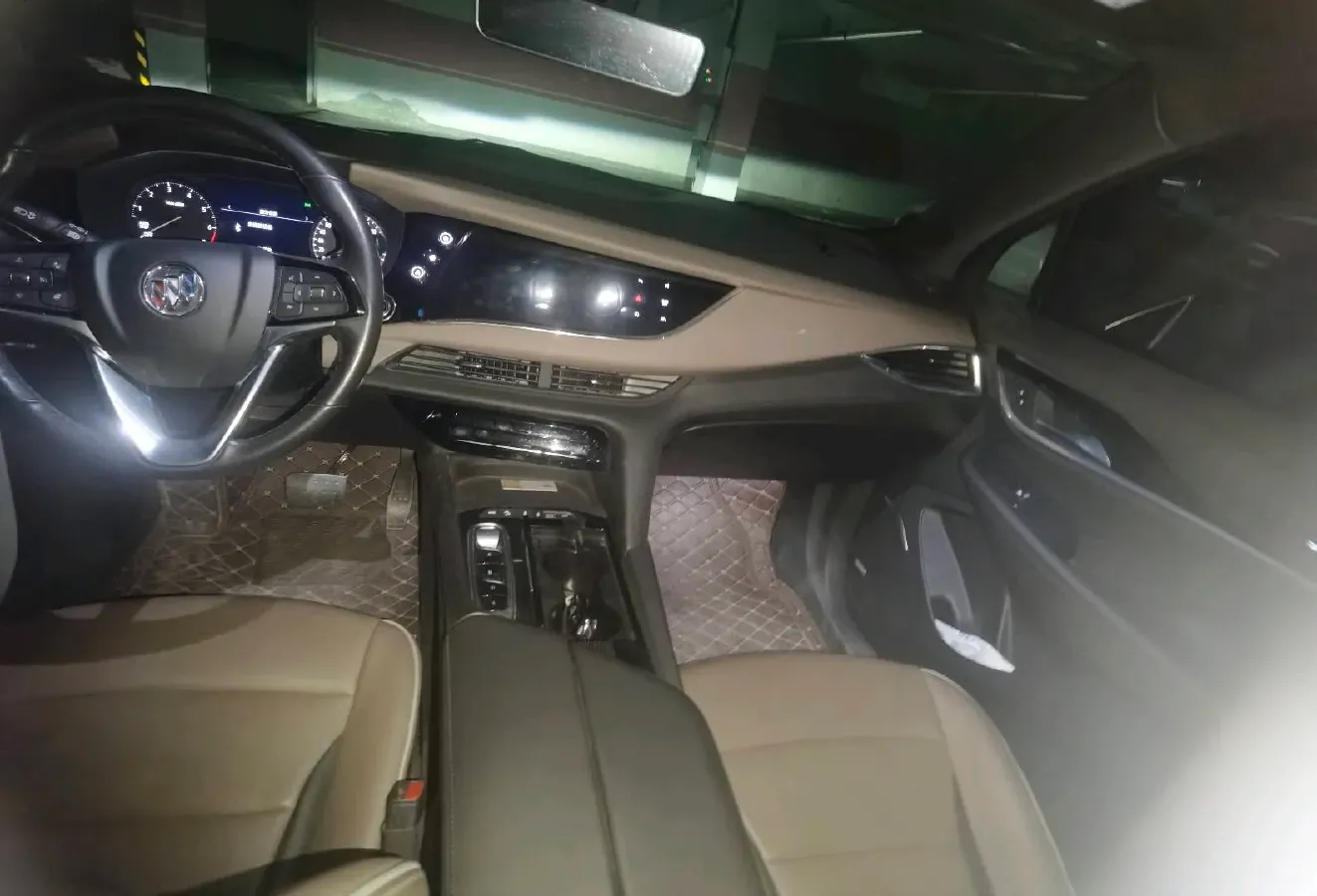 2020 Buick Enclave 2.0T 237HP L4 9AT,autocango,china used car exporter,china ev exporter,chinese used car exporter,chinese used ev exporter
