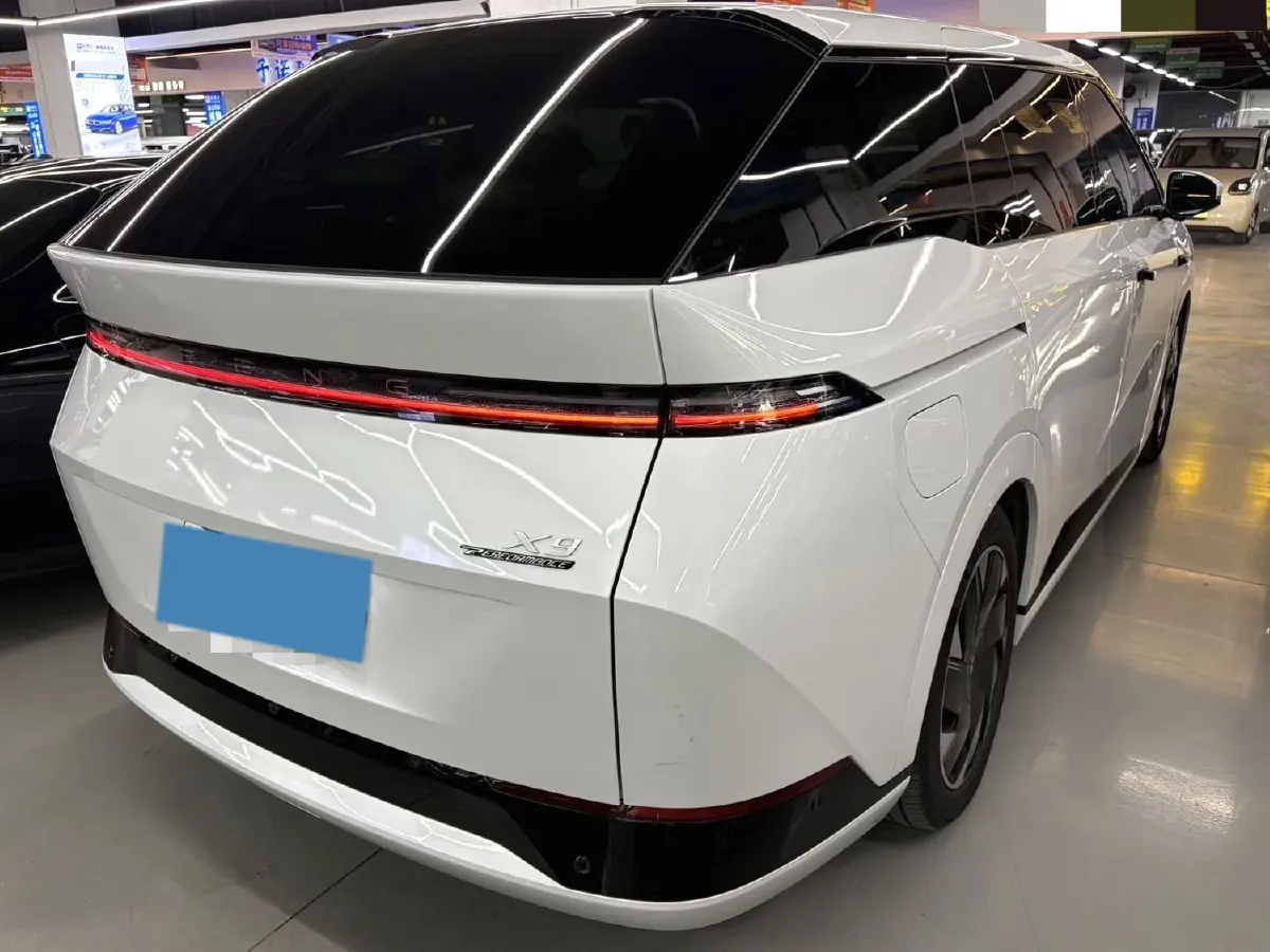 2024 Xpeng X9 BEV 101.5KWH,autocango,china used car exporter,china ev exporter,chinese used car exporter,chinese used ev exporter