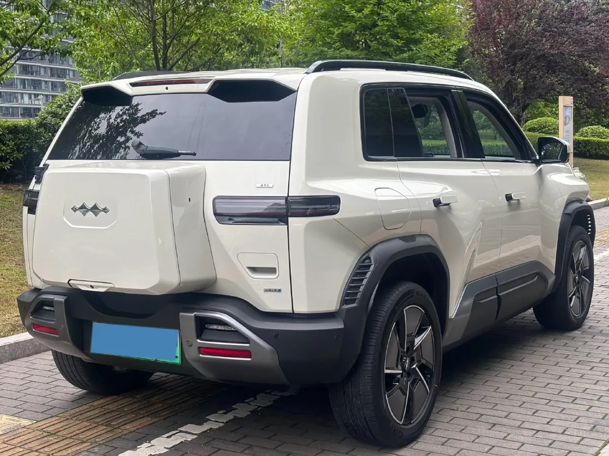 2025 FangChengBao Tai 3 BEV,autocango,china used car exporter,china ev exporter,chinese used car exporter,chinese used ev exporter
