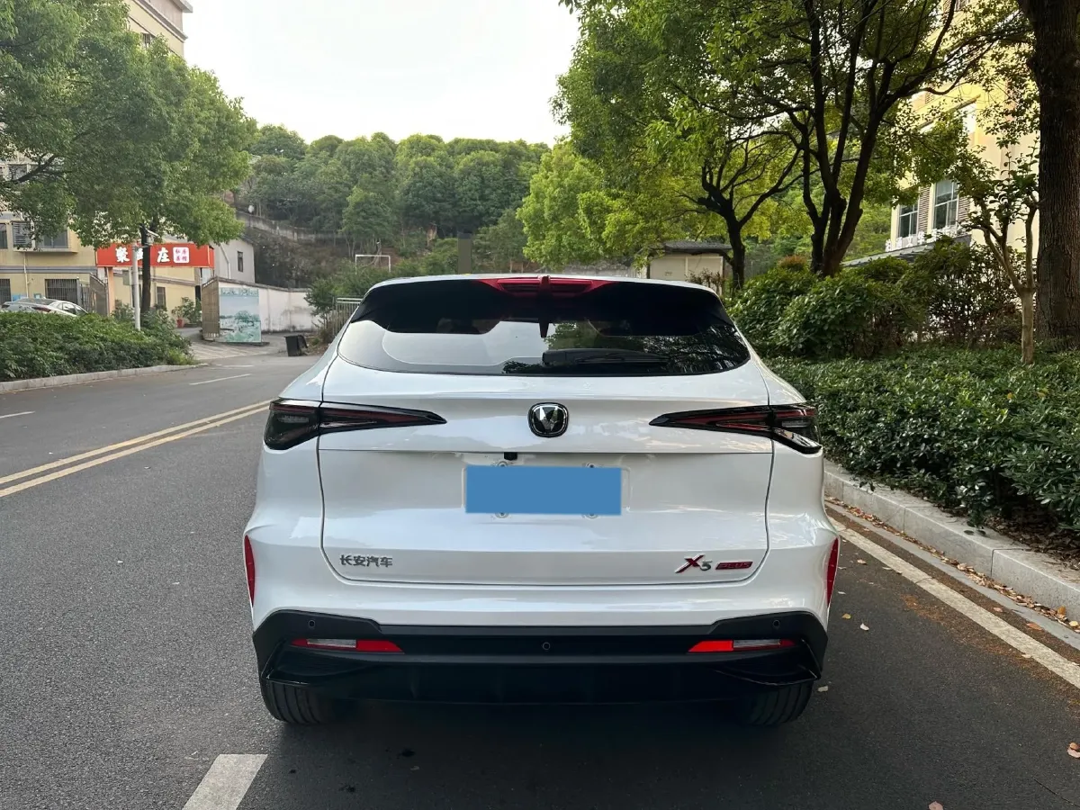 2026 ChangAn X5 PLUS 1.5T 192HP L4 7DCT,autocango,china used car exporter,china ev exporter,chinese used car exporter,chinese used ev exporter
