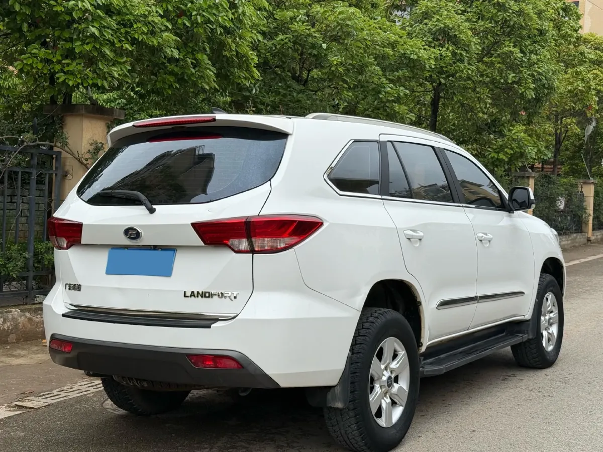 2017 Foday LanFu 2.0T 218HP L4 6MT,autocango,china used car exporter,china ev exporter,chinese used car exporter,chinese used ev exporter
