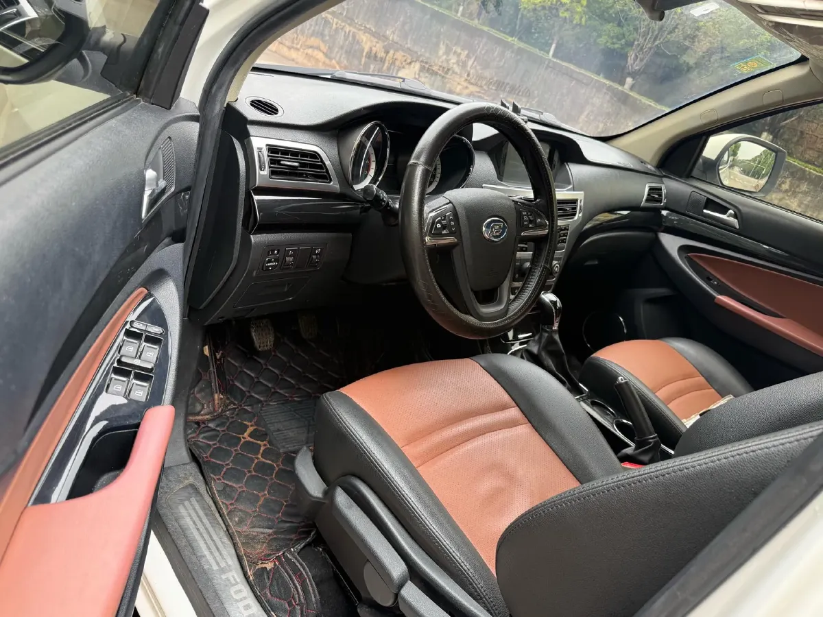 2017 Foday LanFu 2.0T 218HP L4 6MT,autocango,china used car exporter,china ev exporter,chinese used car exporter,chinese used ev exporter