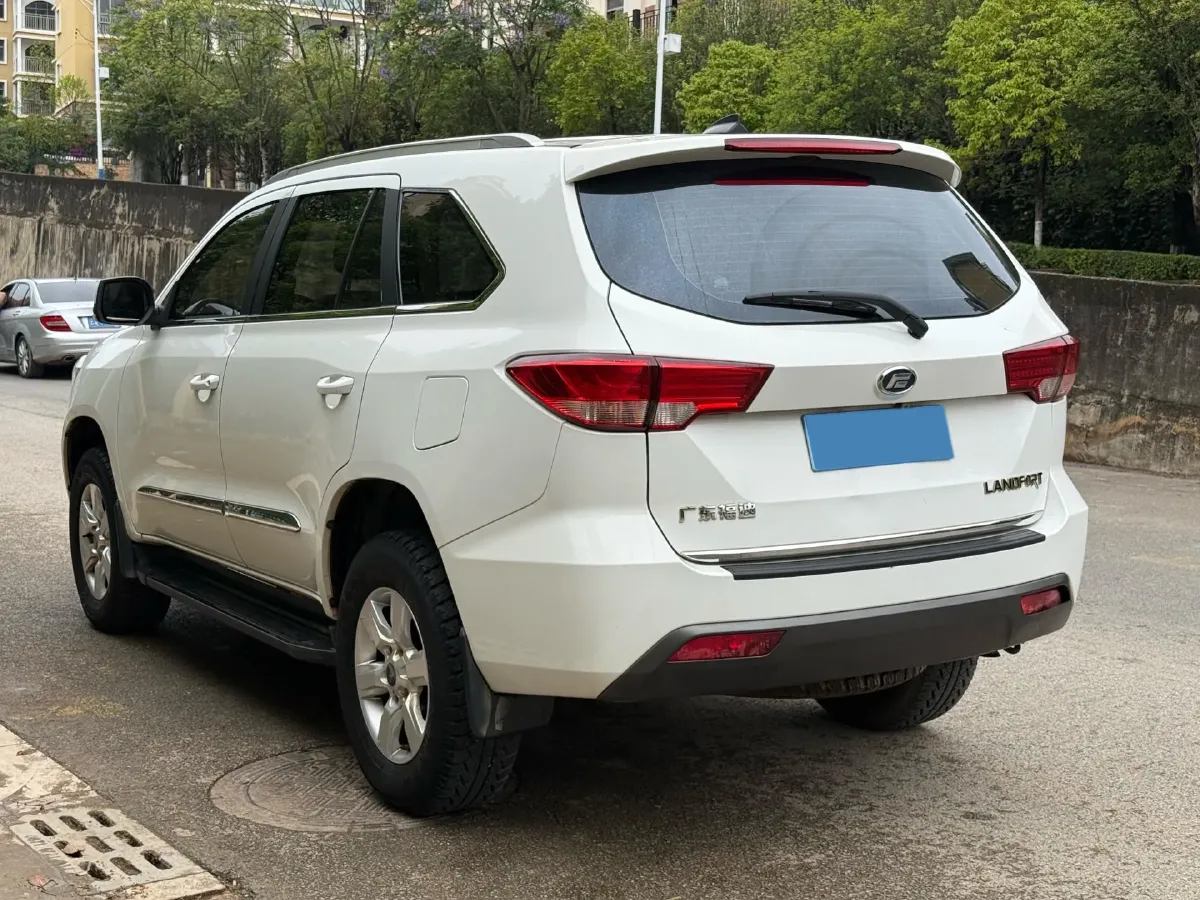 2017 Foday LanFu 2.0T 218HP L4 6MT,autocango,china used car exporter,china ev exporter,chinese used car exporter,chinese used ev exporter