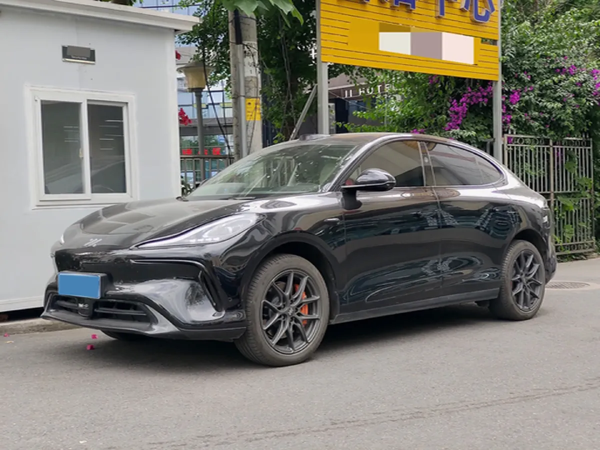 2023 IM LS6 BEV 71KWH,autocango,china used car exporter,china ev exporter,chinese used car exporter,chinese used ev exporter
