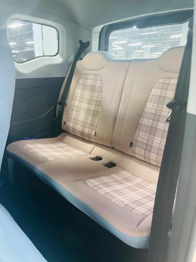 2025 Chery QQ Ice Cream BEV 13.98KWH,autocango,china used car exporter,china ev exporter,chinese used car exporter,chinese used ev exporter