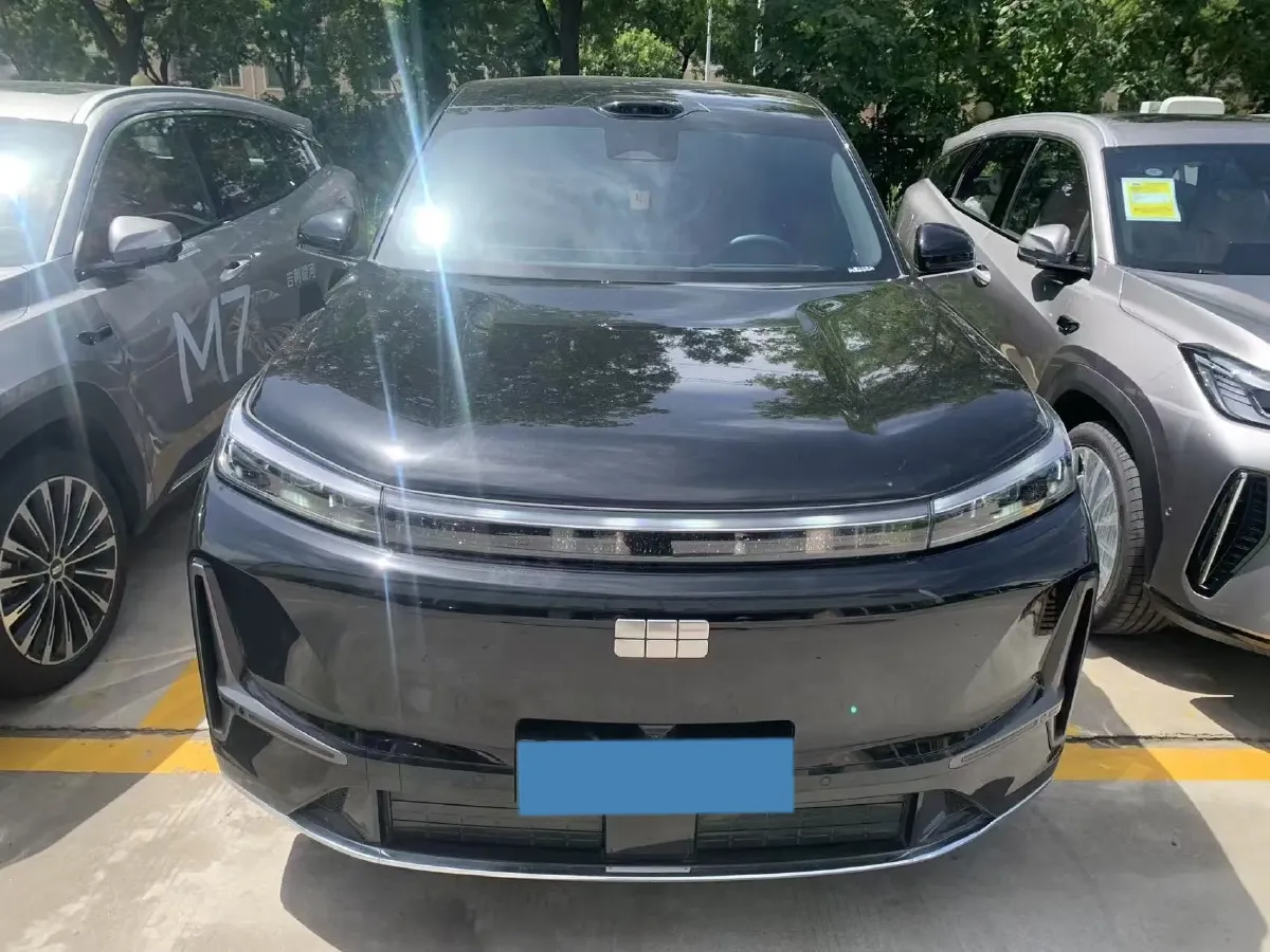 2025 Geely Galaxy M9 1.5T 163HP L4 3DHT PHEV,autocango,china used car exporter,china ev exporter,chinese used car exporter,chinese used ev exporter