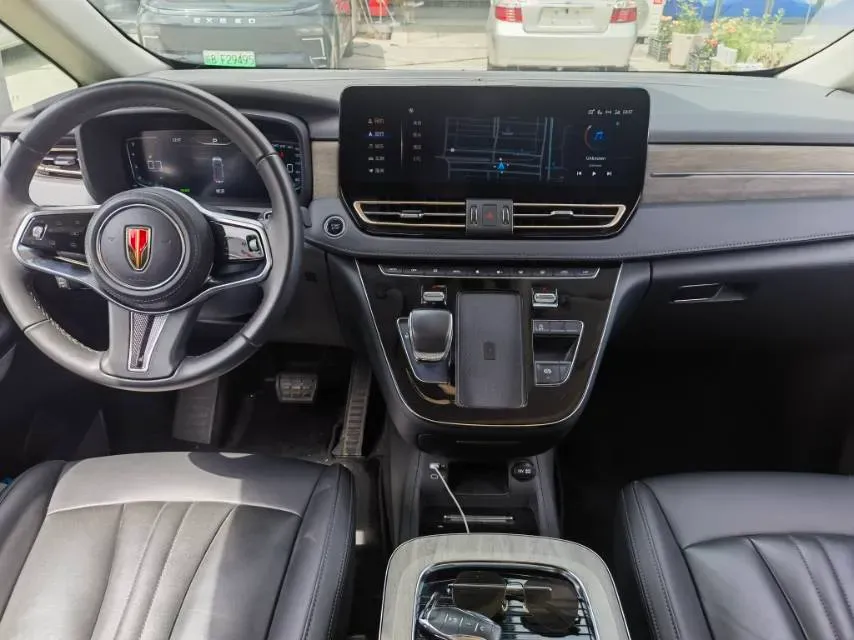 2023 HongQi HQ9 2.0T 252HP L4 8AT,autocango,china used car exporter,china ev exporter,chinese used car exporter,chinese used ev exporter