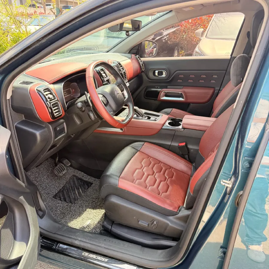 2020 Citroen C5 Aircross 1.8T 211HP L4 8AT,autocango,china used car exporter,china ev exporter,chinese used car exporter,chinese used ev exporter