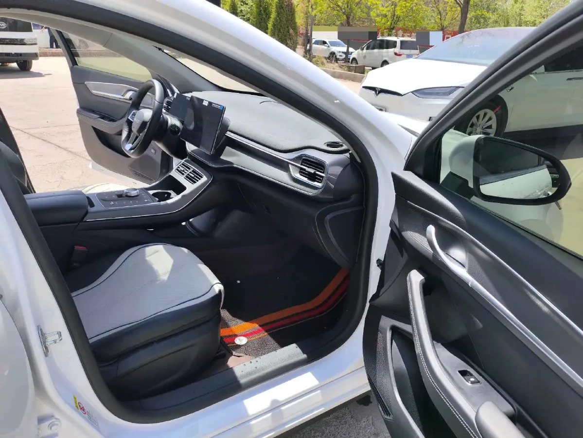 2025 BYD Destroyer 05 1.5L 110HP L4 E-CVT PHEV,autocango,china used car exporter,china ev exporter,chinese used car exporter,chinese used ev exporter