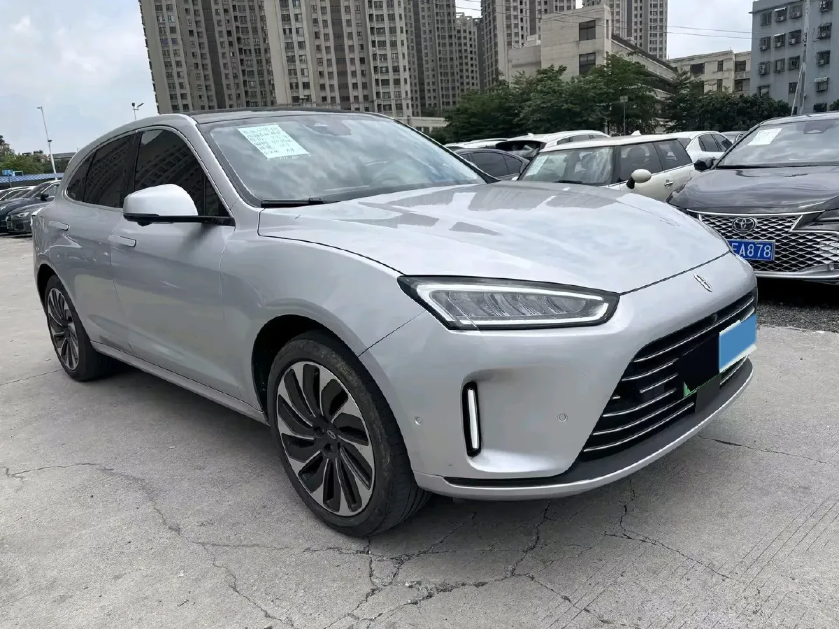 2022 Isuzu Mu-X 2.0T 220HP L4 8AT,autocango,china used car exporter,china ev exporter,chinese used car exporter,chinese used ev exporter