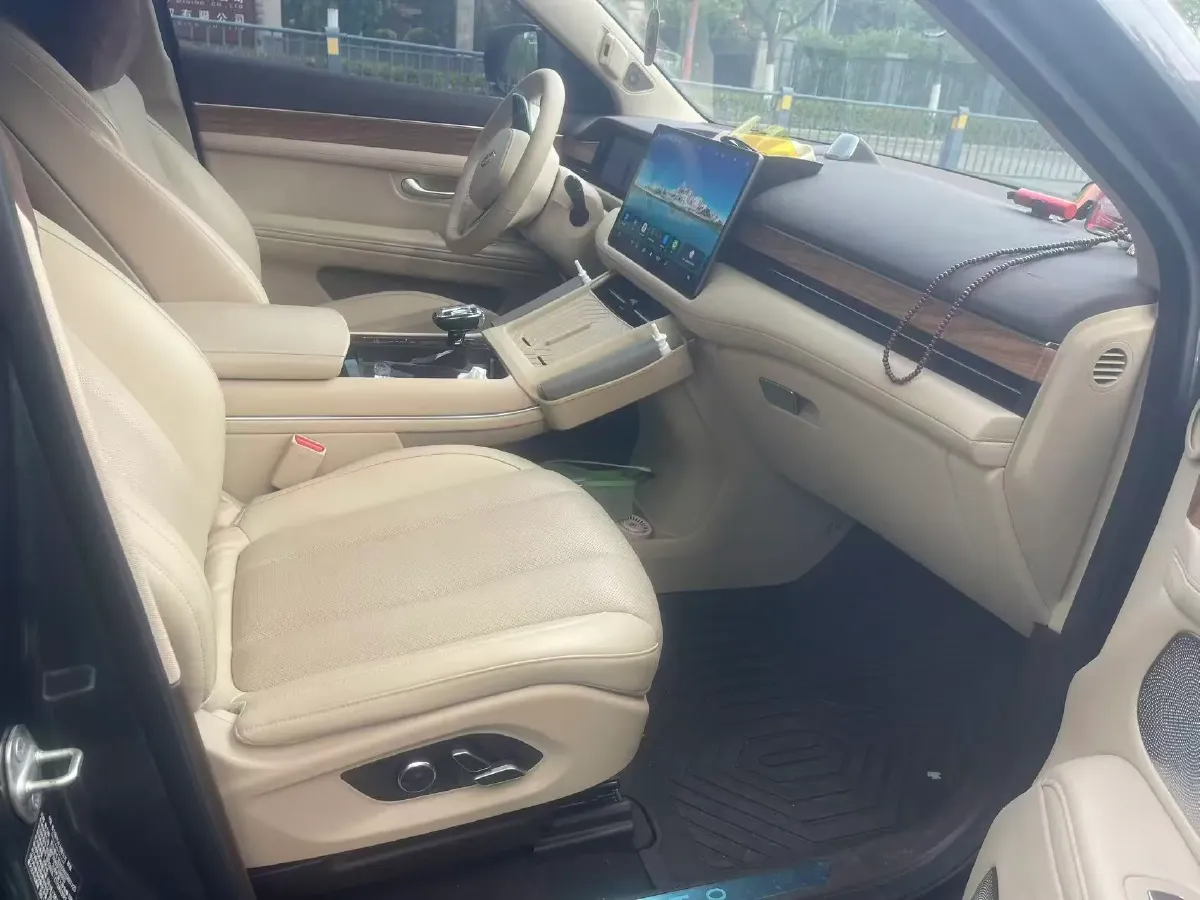2024 AITO AITO M7 1.5T 152HP L4 REEV 40KWH,autocango,china used car exporter,china ev exporter,chinese used car exporter,chinese used ev exporter