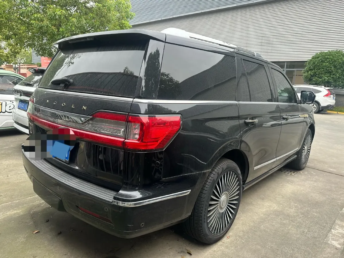 2020 Lincoln Navigator 3.5T 388HP V6 10AT,autocango,china used car exporter,china ev exporter,chinese used car exporter,chinese used ev exporter