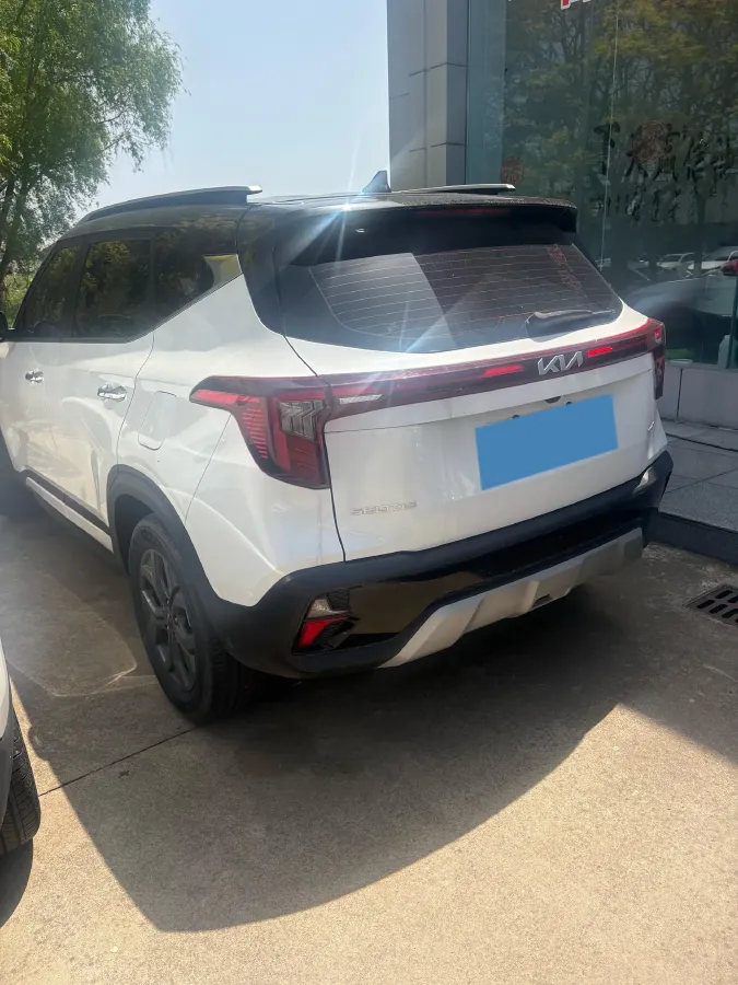 2023 Kia Seltos 1.5L 115HP L4 CVT,autocango,china used car exporter,china ev exporter,chinese used car exporter,chinese used ev exporter