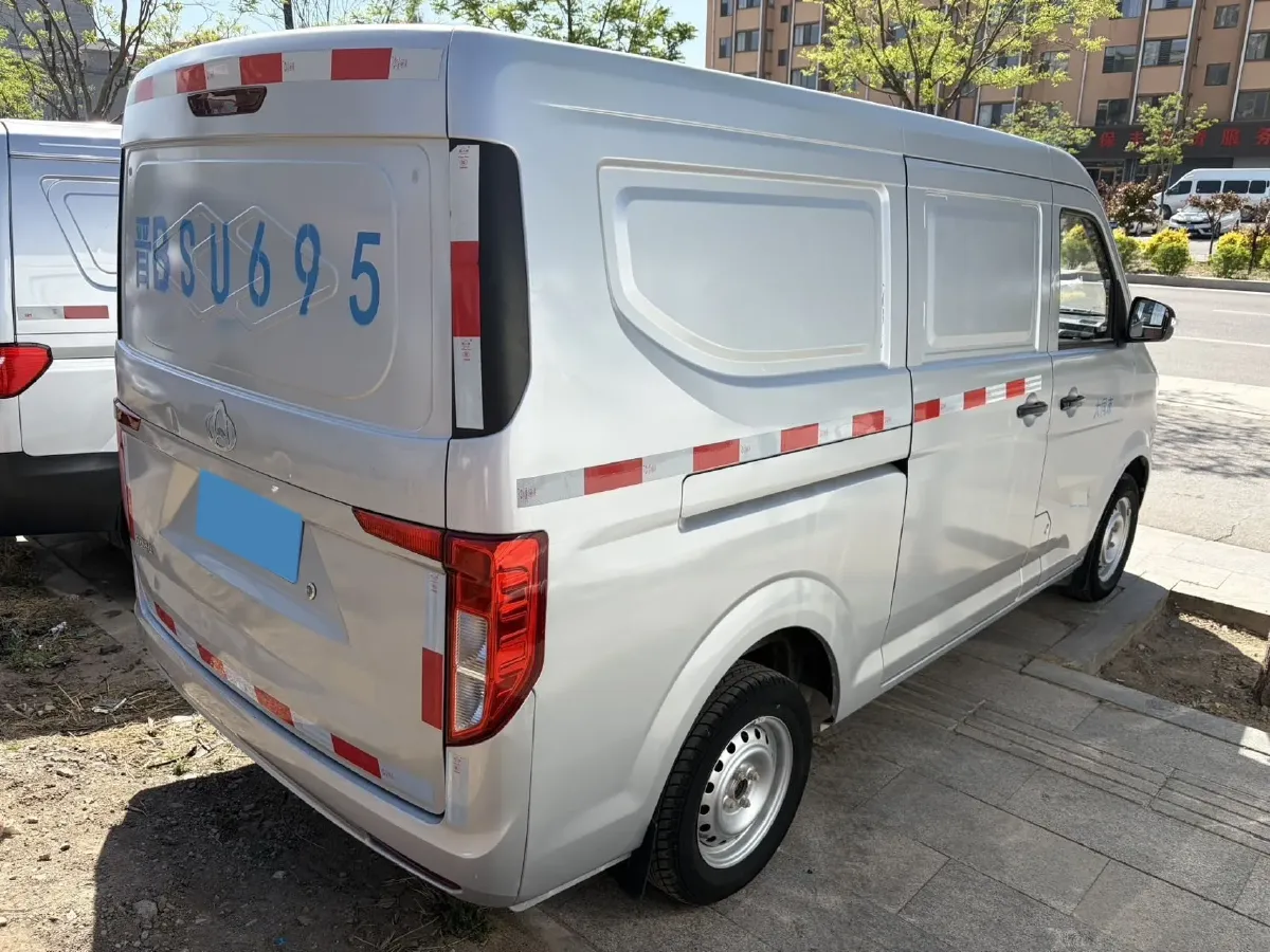 2022 ChangAn Kaicene ZhiXing 5 1.4L 103HP L4 5MT,autocango,china used car exporter,china ev exporter,chinese used car exporter,chinese used ev exporter