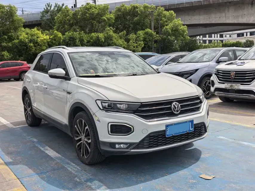 2018 Borgward BX7 2.0T 224HP L4 6AT,autocango,china used car exporter,china ev exporter,chinese used car exporter,chinese used ev exporter