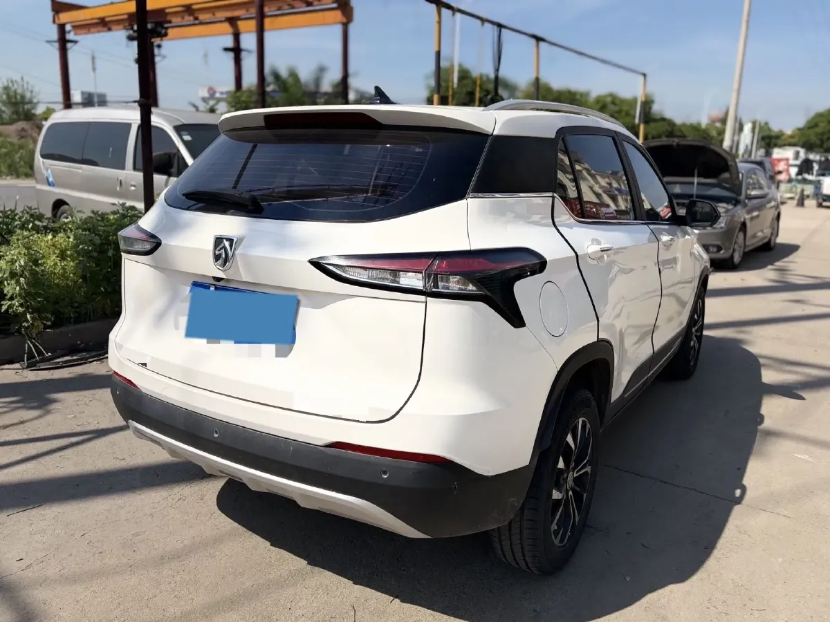 2019 Yema BoJun 1.5L 112HP L4 5MT,autocango,china used car exporter,china ev exporter,chinese used car exporter,chinese used ev exporter