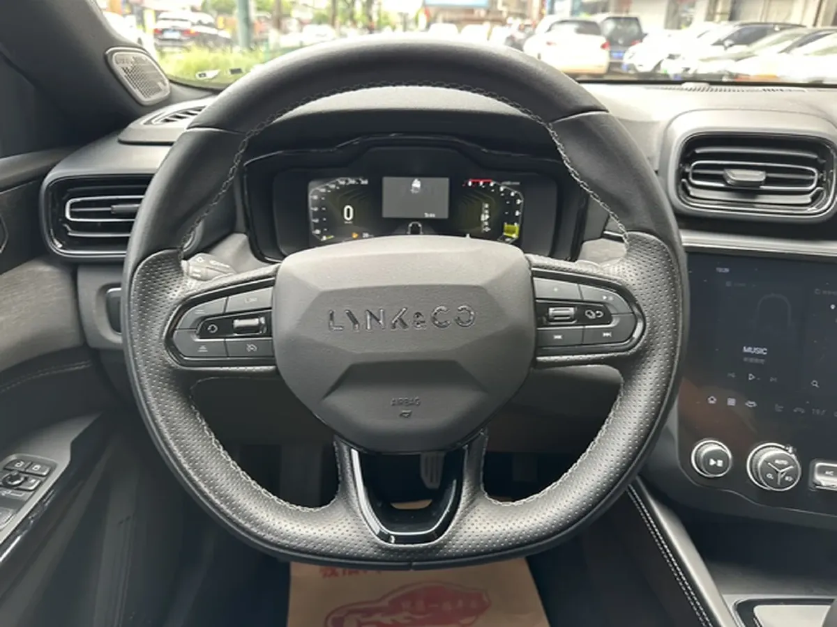 2022 LYNK&CO 03 1.5T 180HP L3 7DCT,autocango,china used car exporter,china ev exporter,chinese used car exporter,chinese used ev exporter