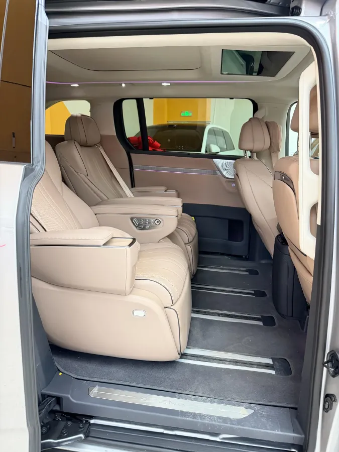 2026 Xpeng X9 REEV 150HP REEV,autocango,china used car exporter,china ev exporter,chinese used car exporter,chinese used ev exporter