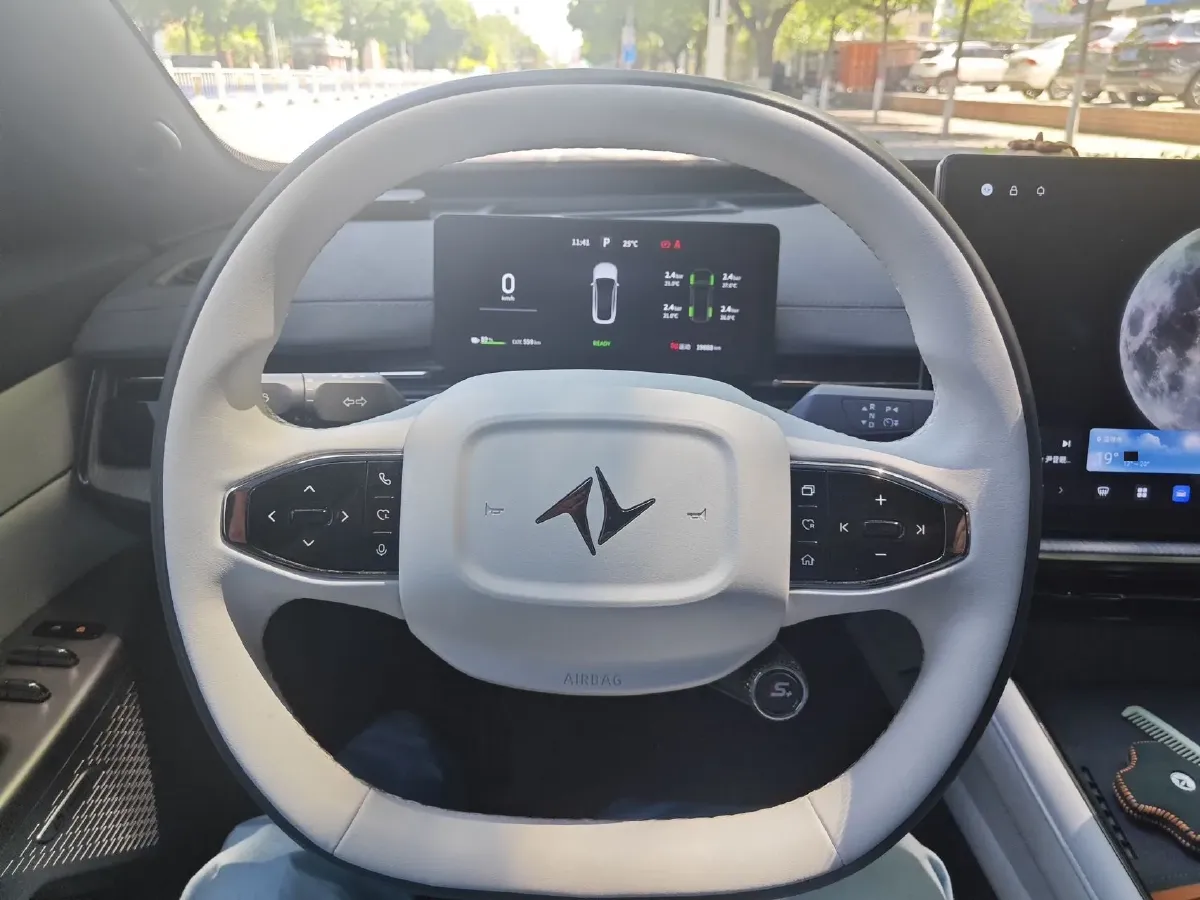 2024 DongFeng eπ eπ007 BEV 70.26KWH,autocango,china used car exporter,china ev exporter,chinese used car exporter,chinese used ev exporter