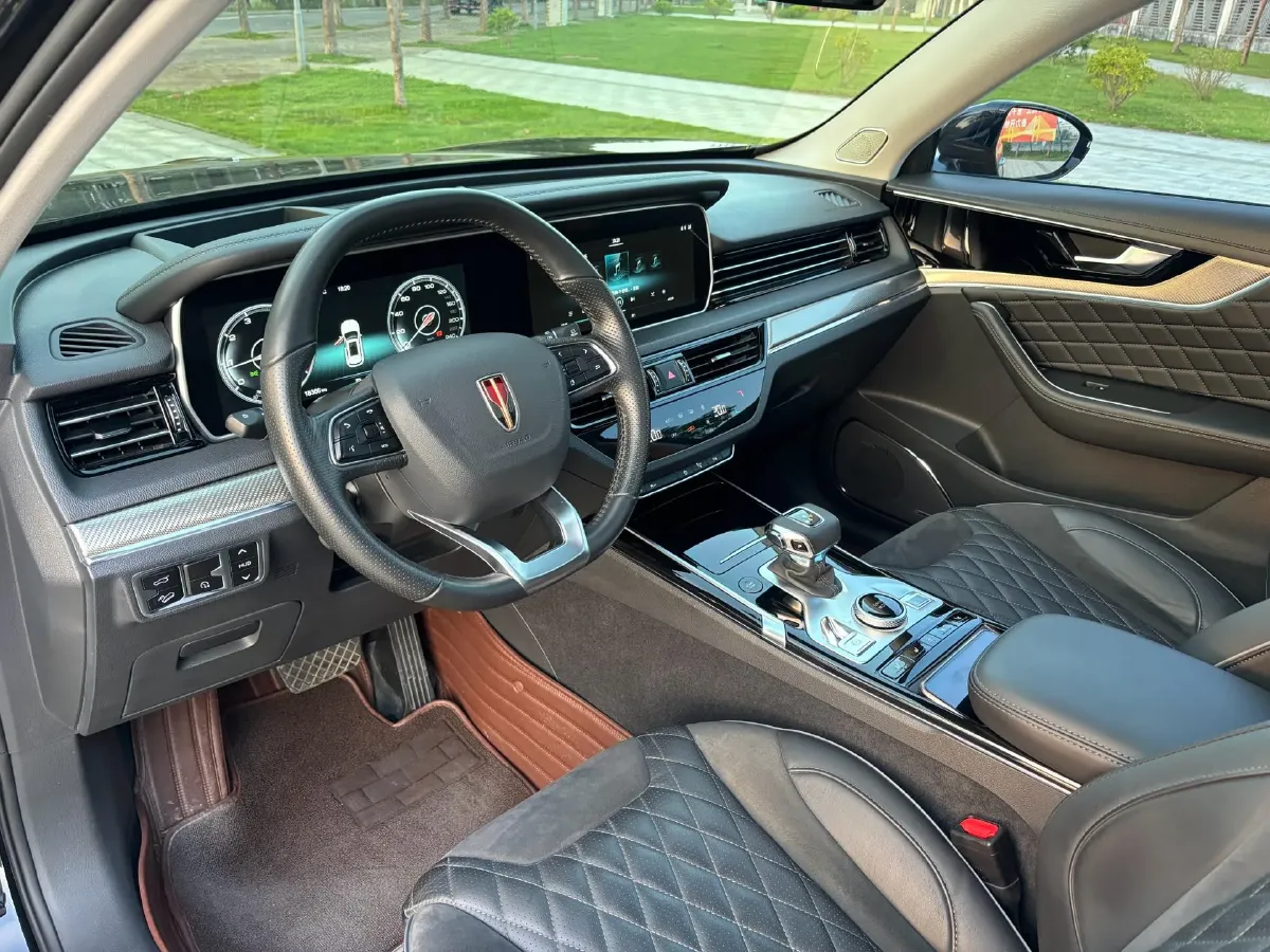 2019 HongQi HS5 2.0T 224HP L4 6AT,autocango,china used car exporter,china ev exporter,chinese used car exporter,chinese used ev exporter