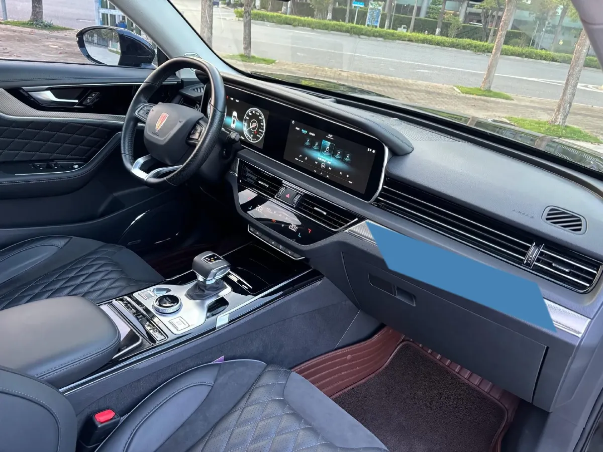 2019 HongQi HS5 2.0T 224HP L4 6AT,autocango,china used car exporter,china ev exporter,chinese used car exporter,chinese used ev exporter