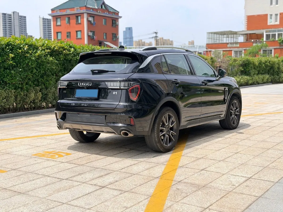 2021 LYNK&CO 01 2.0T 218HP L4 8AT,autocango,china used car exporter,china ev exporter,chinese used car exporter,chinese used ev exporter