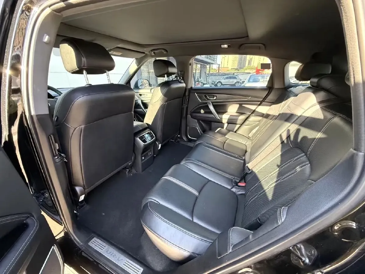 2020 Honda UR-V 1.5T 193HP L4 CVT,autocango,china used car exporter,china ev exporter,chinese used car exporter,chinese used ev exporter