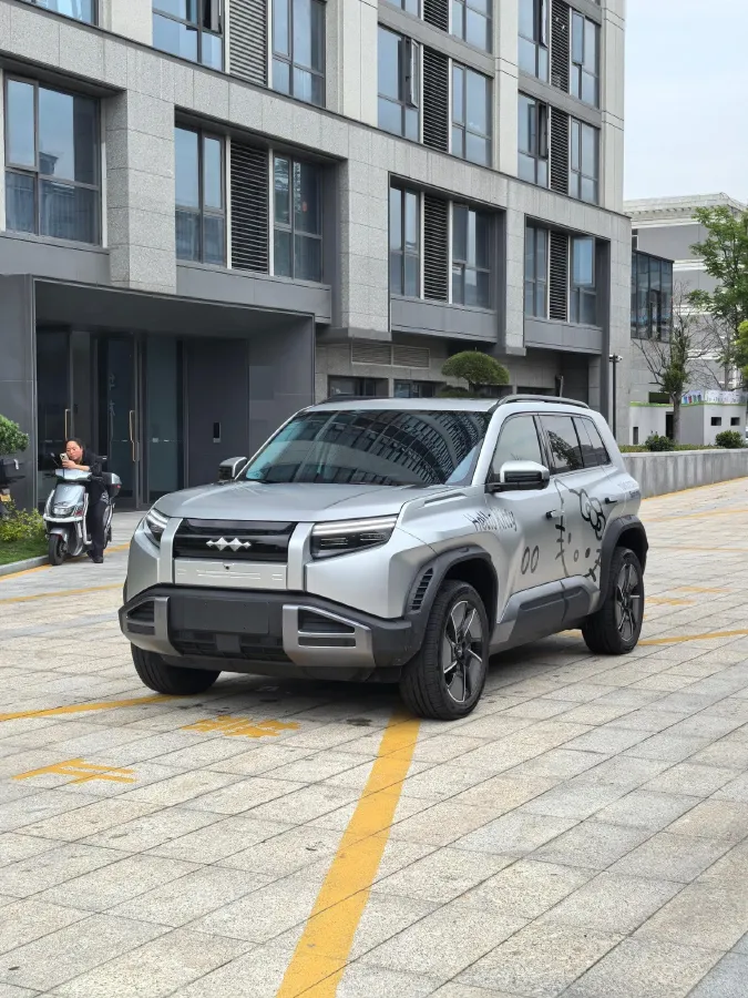 2025 FangChengBao Tai 3 BEV,autocango,china used car exporter,china ev exporter,chinese used car exporter,chinese used ev exporter