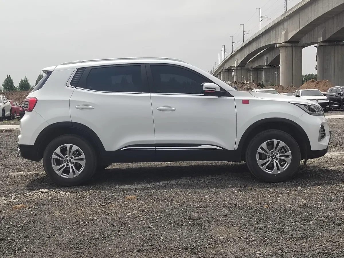 2024 Chery Tiggo 5x 1.5L 120HP L4 5MT,autocango,china used car exporter,china ev exporter,chinese used car exporter,chinese used ev exporter