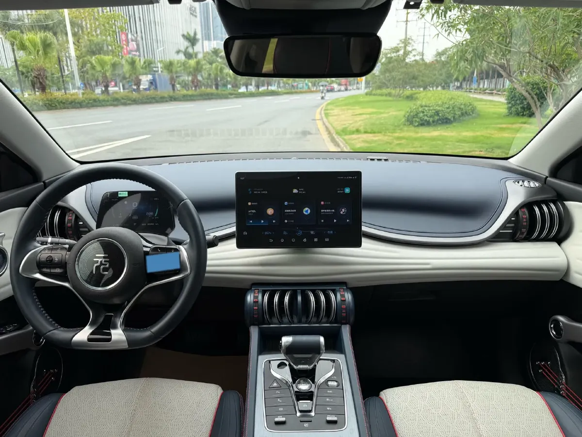 2022 Foton Grand General G7 2.0T 238HP L4 8AT,autocango,china used car exporter,china ev exporter,chinese used car exporter,chinese used ev exporter