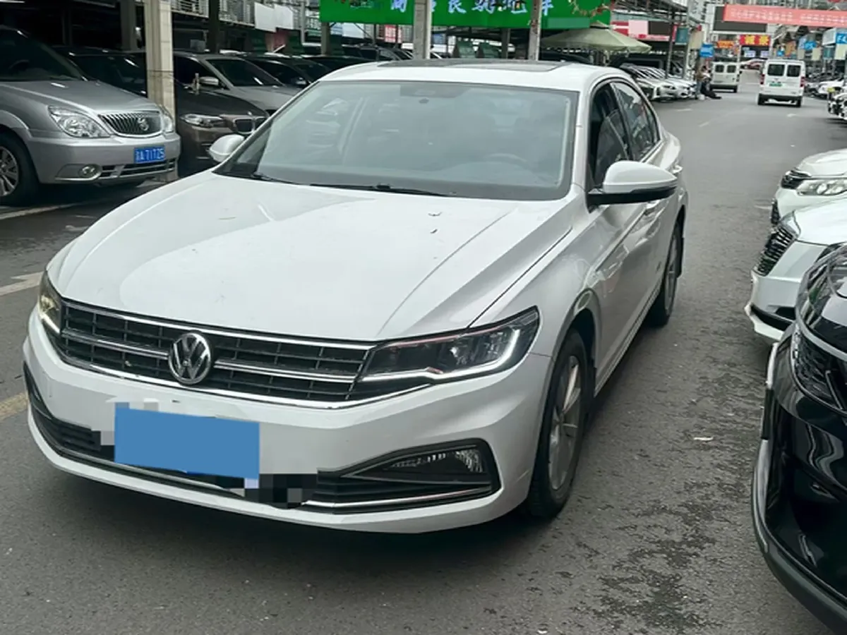 2019 Dongfeng RuiQi 6 2.4L 158HP L4 5MT,autocango,china used car exporter,china ev exporter,chinese used car exporter,chinese used ev exporter