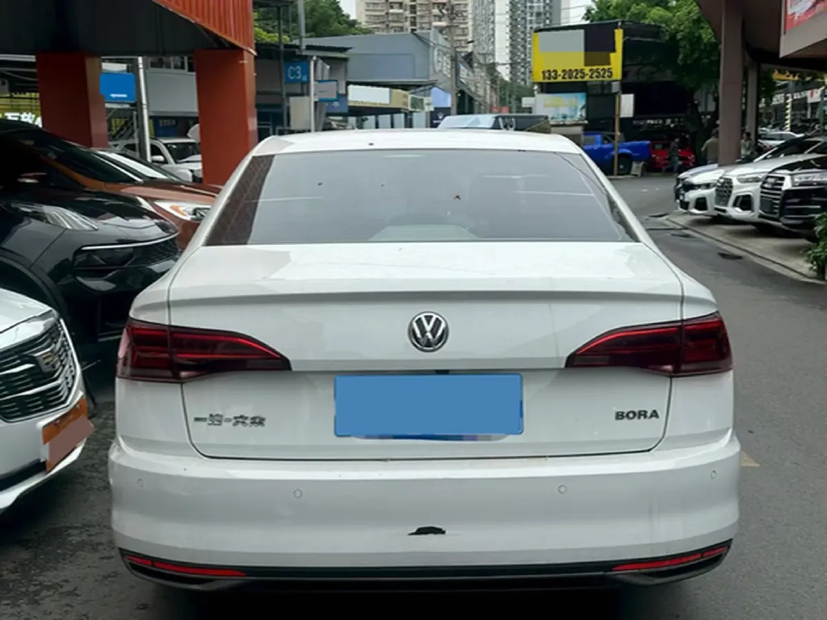 2019 Dongfeng RuiQi 6 2.4L 158HP L4 5MT,autocango,china used car exporter,china ev exporter,chinese used car exporter,chinese used ev exporter