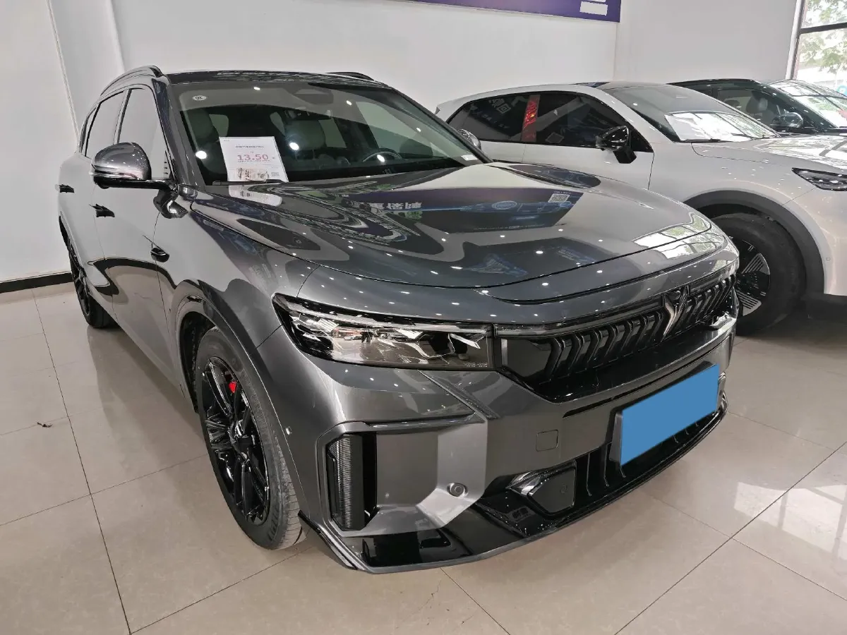 2025 Voyah FREE 1.5T 150HP L4 REEV 43KWH,autocango,china used car exporter,china ev exporter,chinese used car exporter,chinese used ev exporter