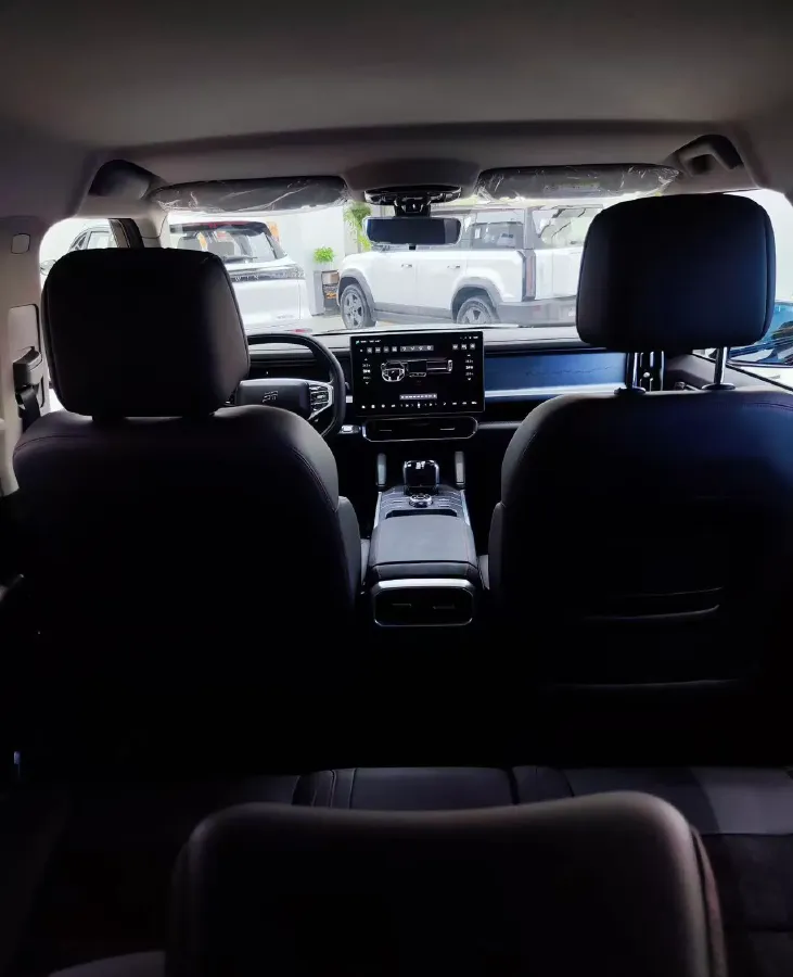 2025 Jetour ShanHai TravellerC-DM 1.5T 156HP L4 3DHT PHEV,autocango,china used car exporter,china ev exporter,chinese used car exporter,chinese used ev exporter