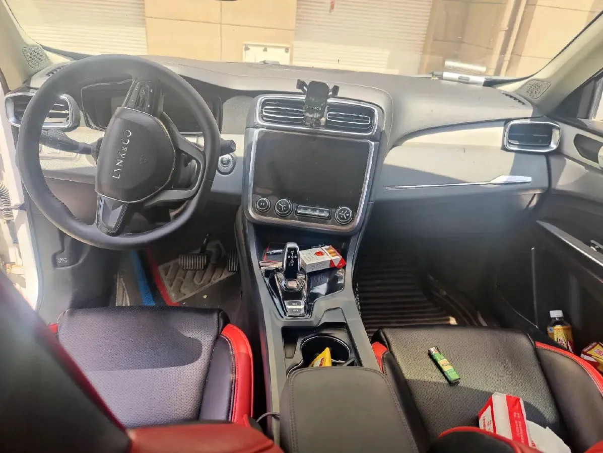 2019 Renault Kadjar 2.0L 154HP L4 CVT,autocango,china used car exporter,china ev exporter,chinese used car exporter,chinese used ev exporter