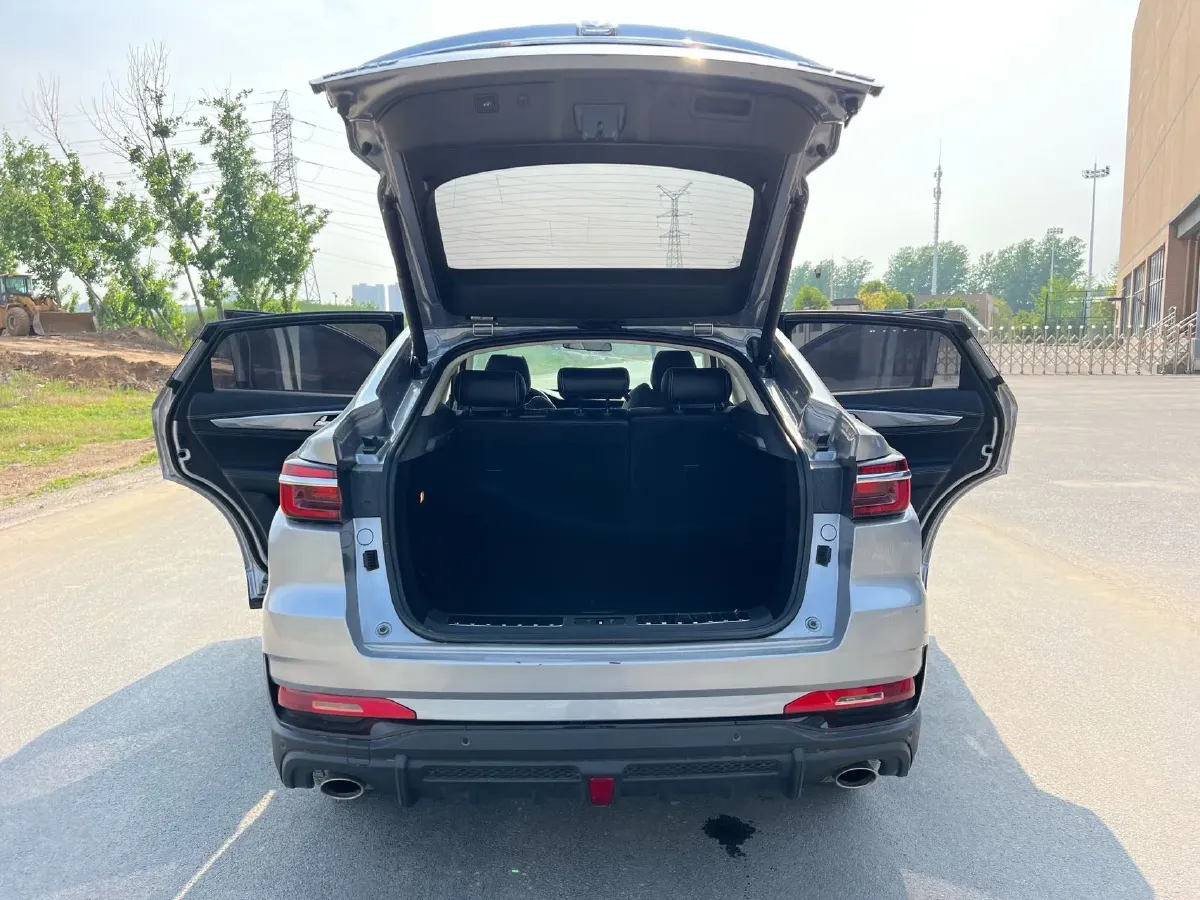 2021 ChangAn CS85 Coupe 1.5T 178HP L4 7DCT,autocango,china used car exporter,china ev exporter,chinese used car exporter,chinese used ev exporter