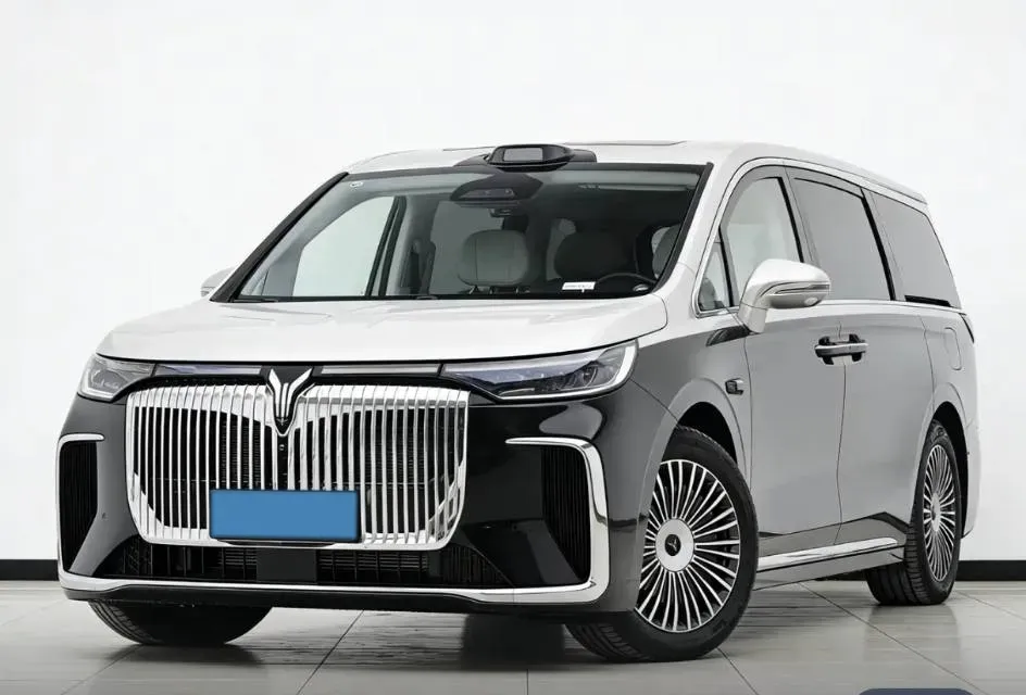 2025 Voyah Dream BEV 108.7KWH,autocango,china used car exporter,china ev exporter,chinese used car exporter,chinese used ev exporter